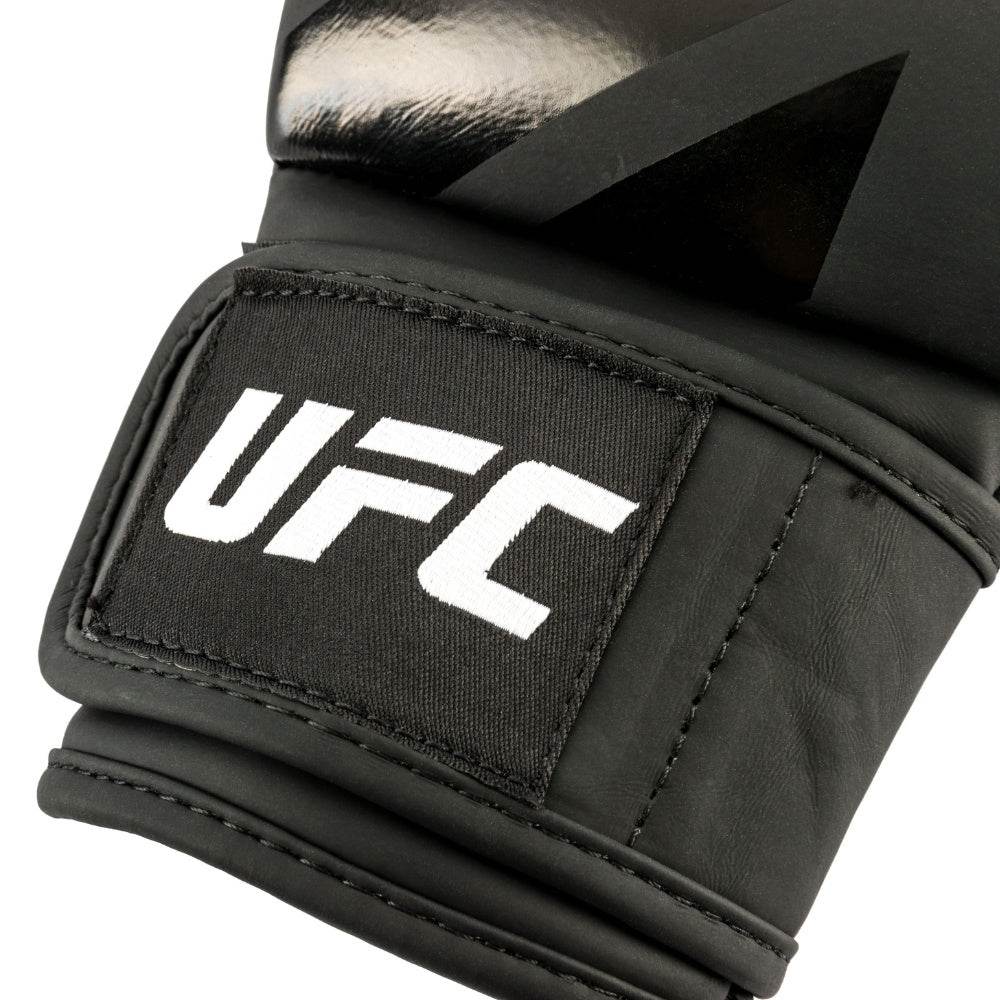 UFC TONAL MMA TRAINING GLOVES