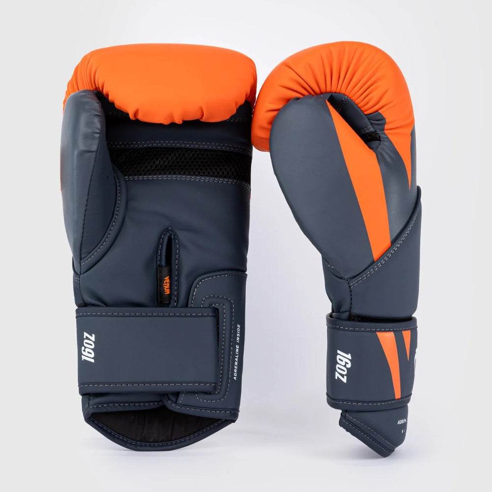 CHALLENGER 4.0 BOXING GLOVES