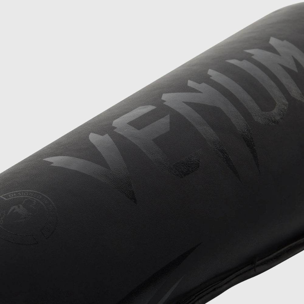 CHALLENGER STANDUP SHINGUARDS