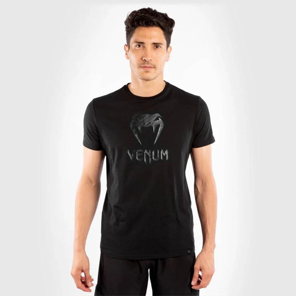CLASSIC T-SHIRT