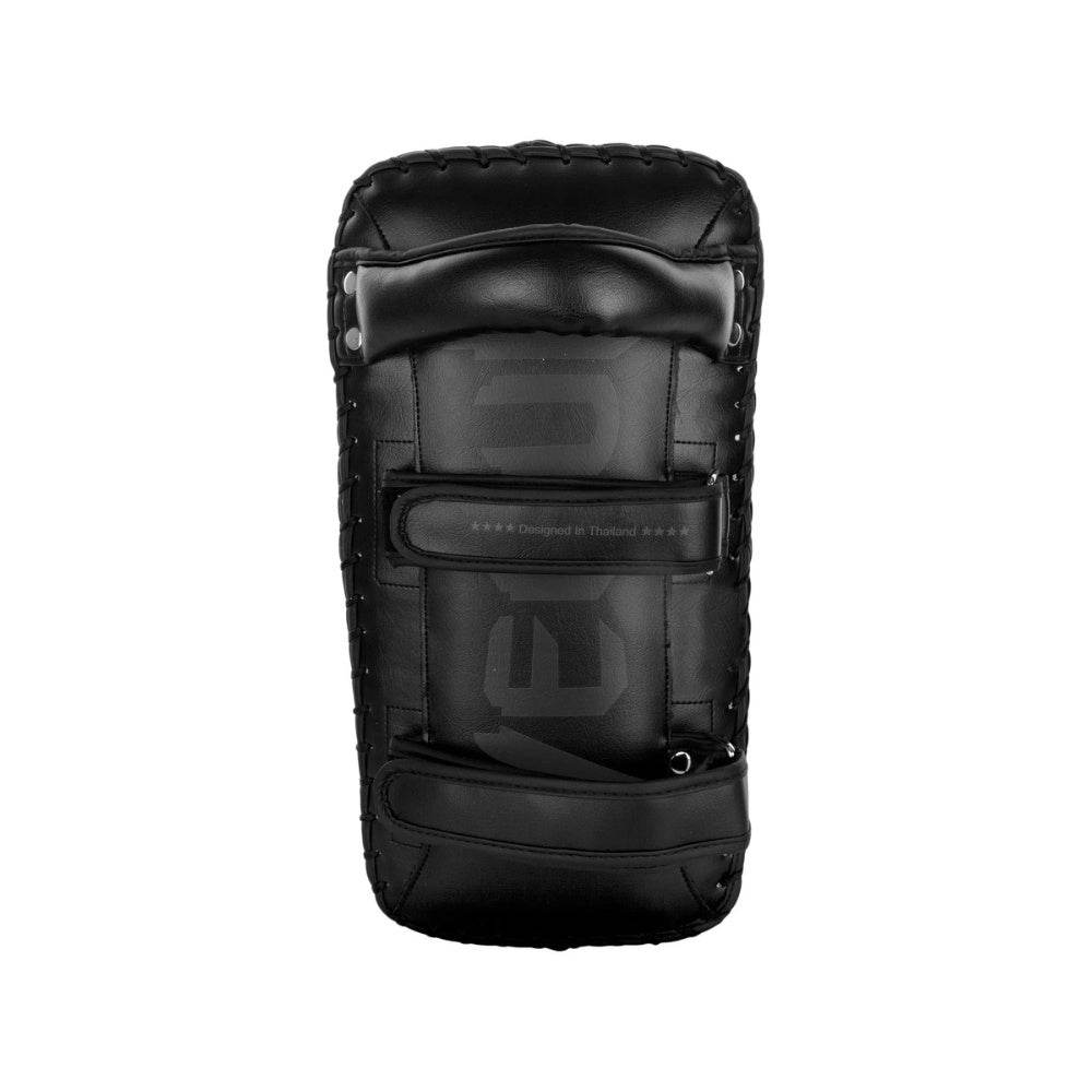 GIANT KICK PADS