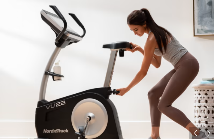 Commercial VU 29 Upright Bike