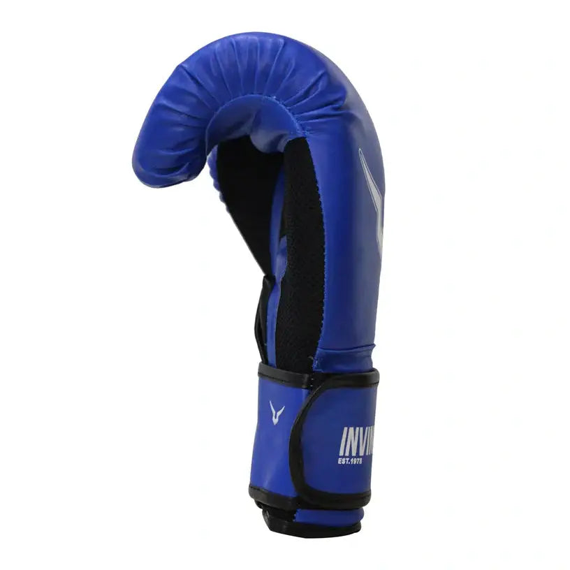 Invincible Classic Training Gloves