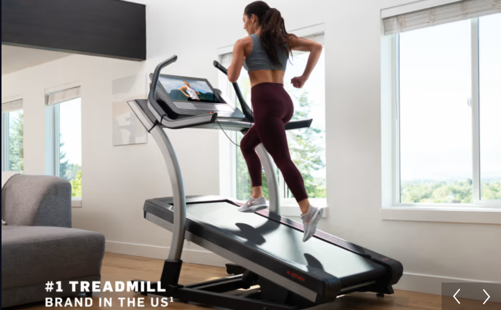 Commercial X22i Treadmill