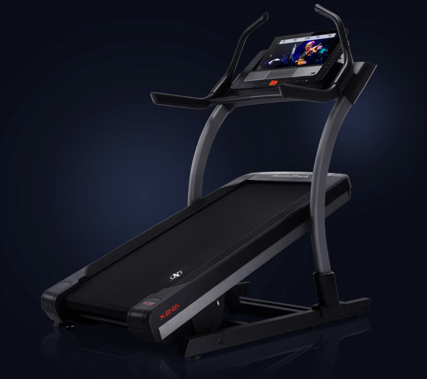 Commercial X22i Treadmill