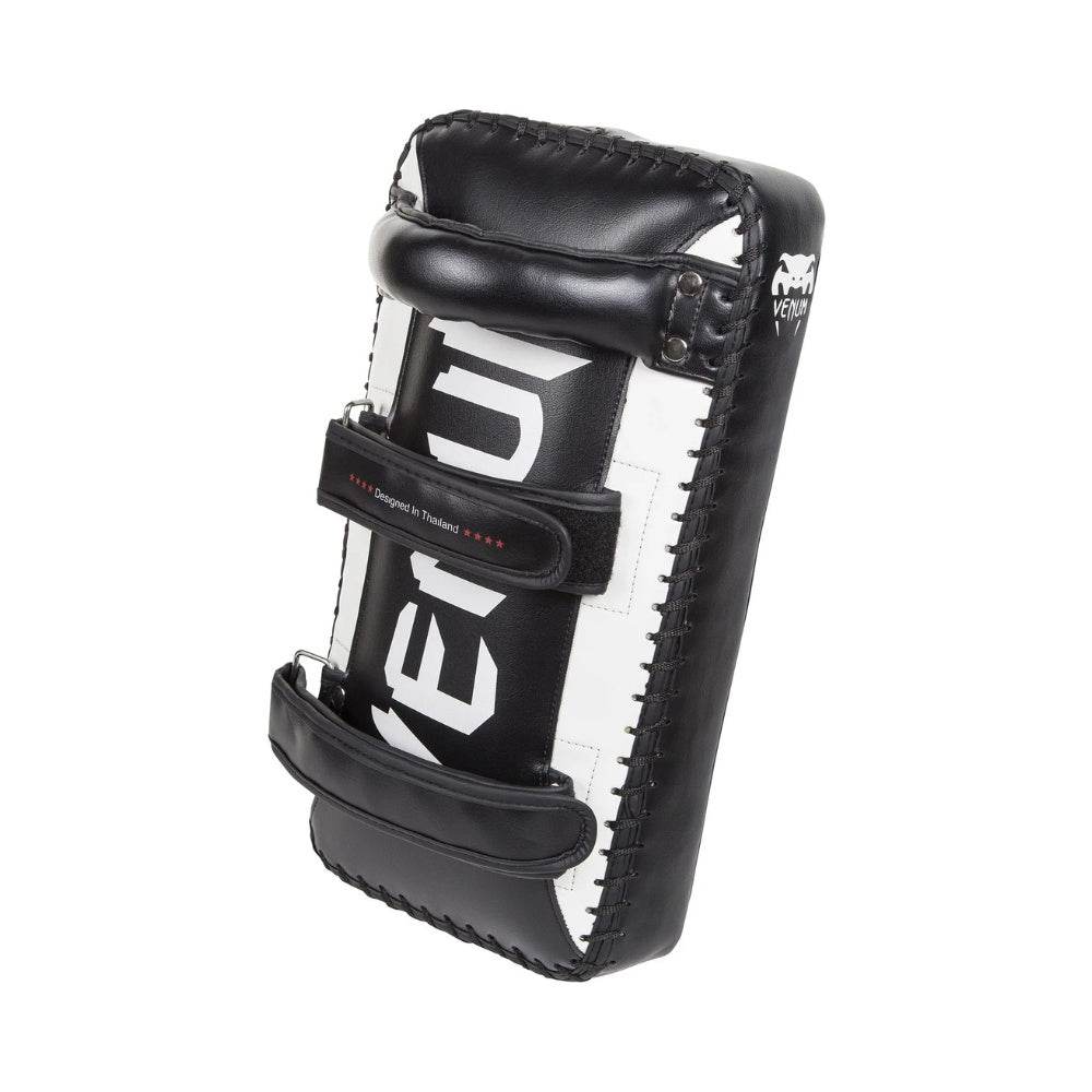 GIANT KICK PADS