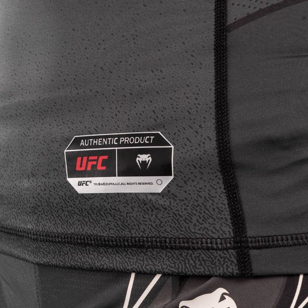 UFC AUTHENTIC FIGHT NIGHT RASHGUARD (WOMEN)